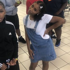 Meet your Posher, Amani